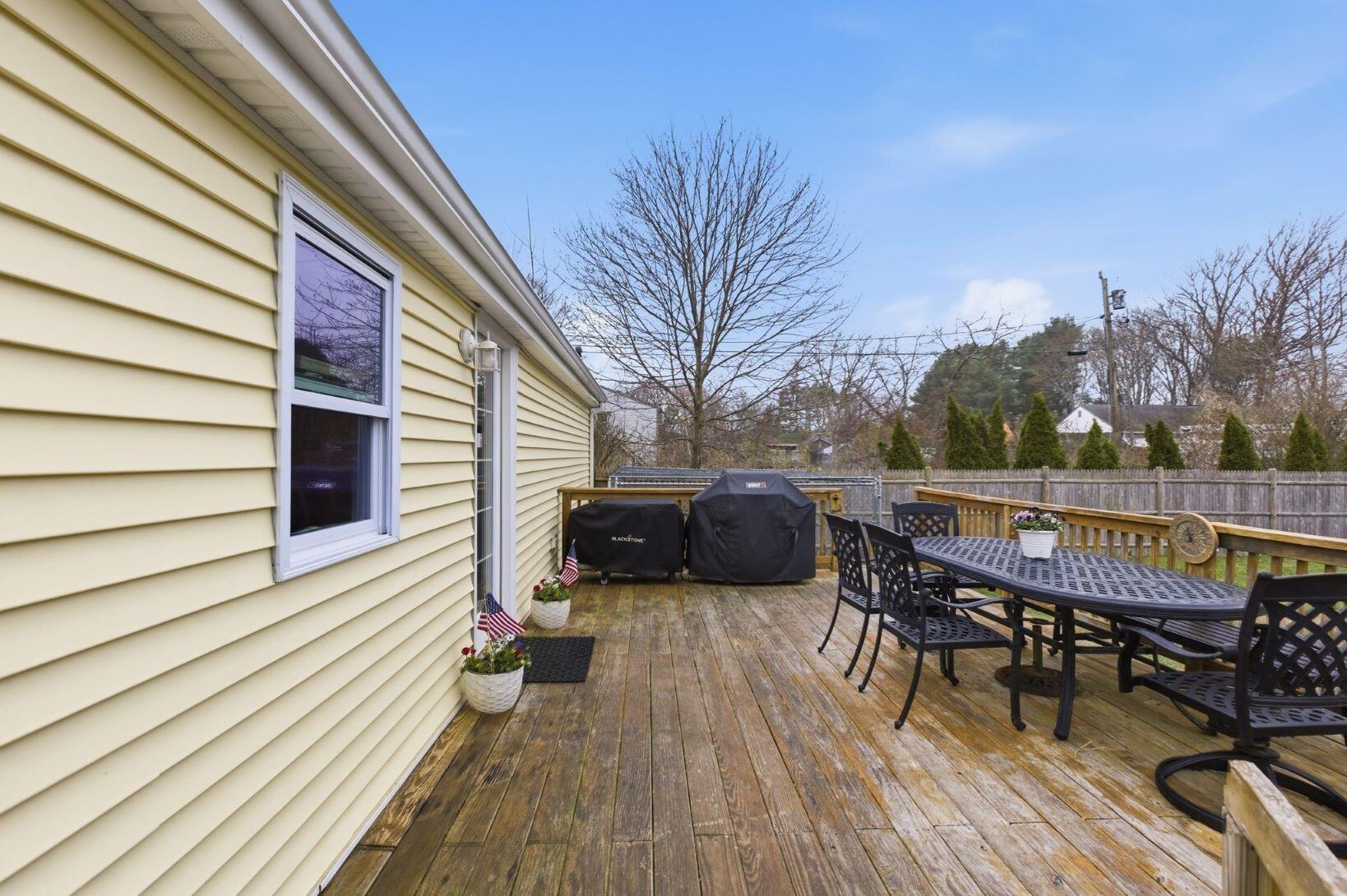 13 Harrison Avenue Buzzards Bay, MA 02532 - Photo 26 of 31 26