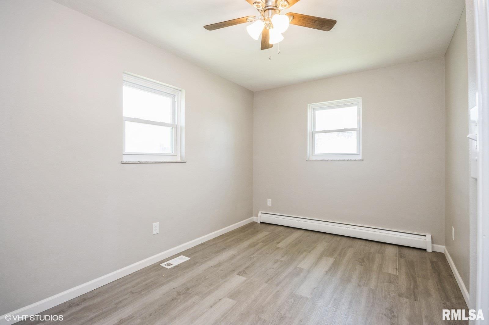 128 Prairie Greenfield, IL 62044 - Photo 11 of 14 Gallery Image 11