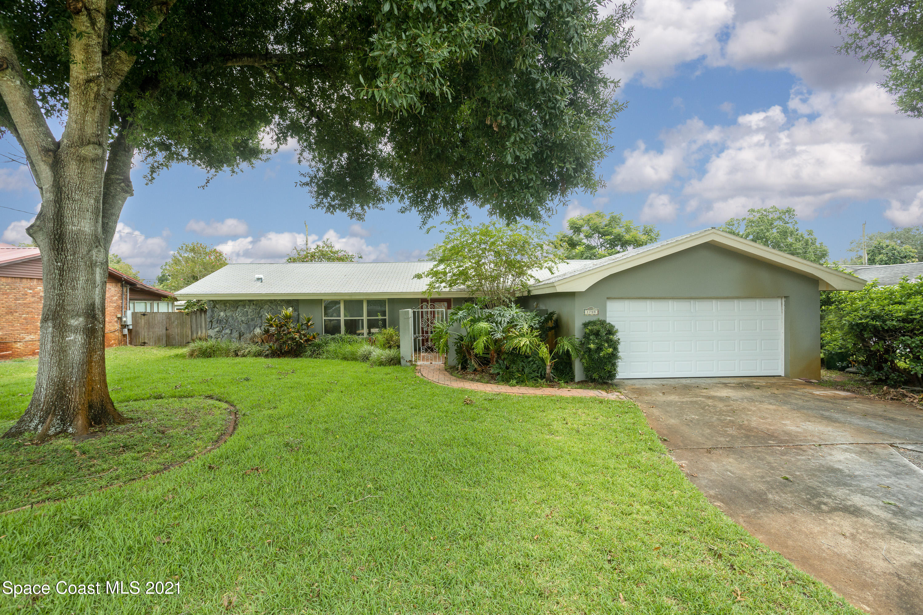 1759 North Carpenter Road Titusville, FL 32796 - Photo 1 of 18 front