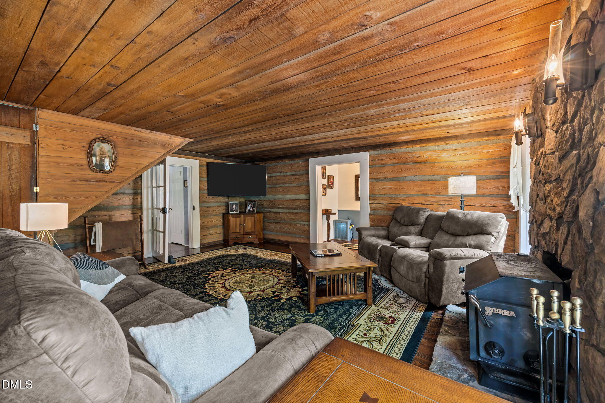 1718 Will Suitt Road Creedmoor, NC 27522 - Photo 10 of 51 Family room