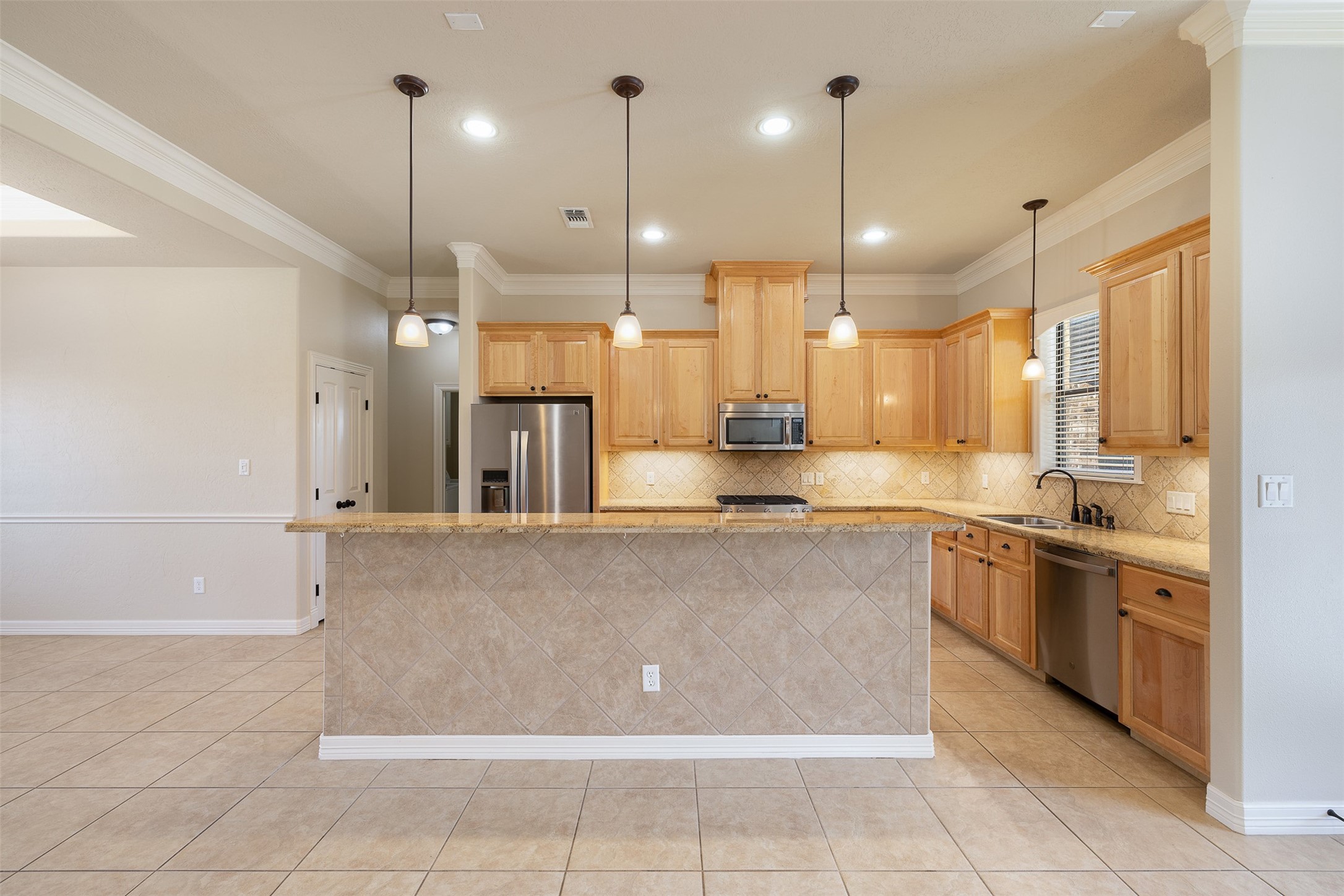 8700 Tejas Ranch Loop Bryan, TX 77808 - Photo 8 of 38