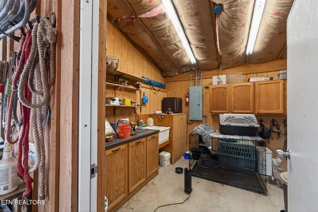 $999,000 | 140 Cherry Ridge Road, Jamestown, TN 38556