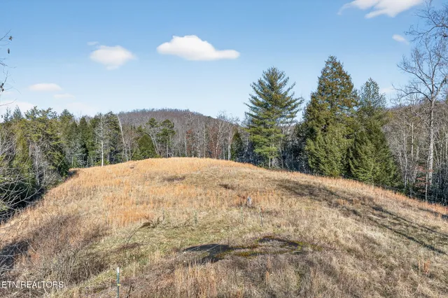 $999,000 | 140 Cherry Ridge Road, Jamestown, TN 38556