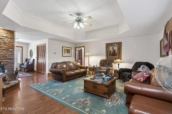 140 Cherry Ridge Road, Jamestown, TN 38556