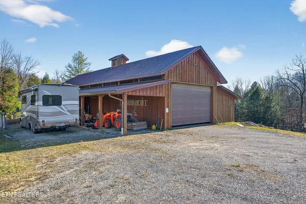140 Cherry Ridge Road, Jamestown, TN 38556