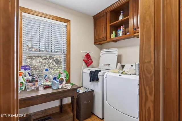 $999,000 | 140 Cherry Ridge Road, Jamestown, TN 38556