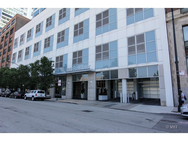 701 South Wells Street, Unit 3004 Chicago, IL 60607 - Photo 1 of 11