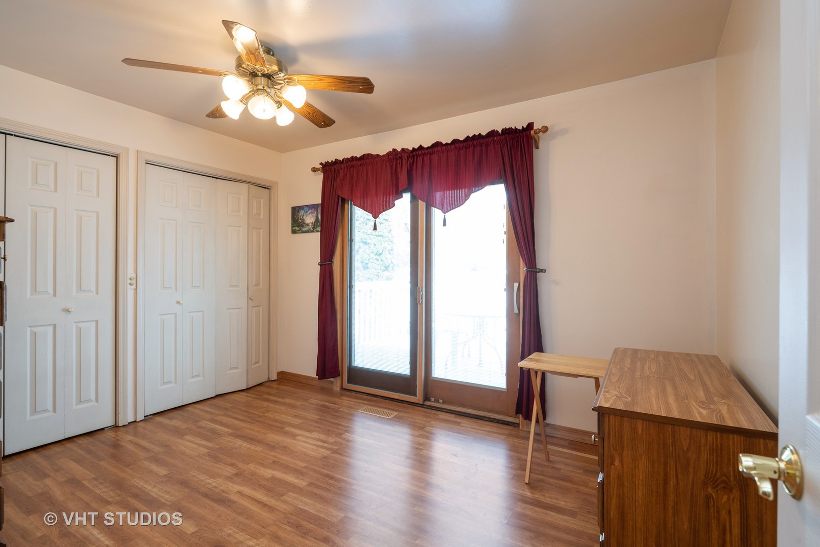 33 Tweed Road Fox Lake, IL 60020 - Photo 4 of 10