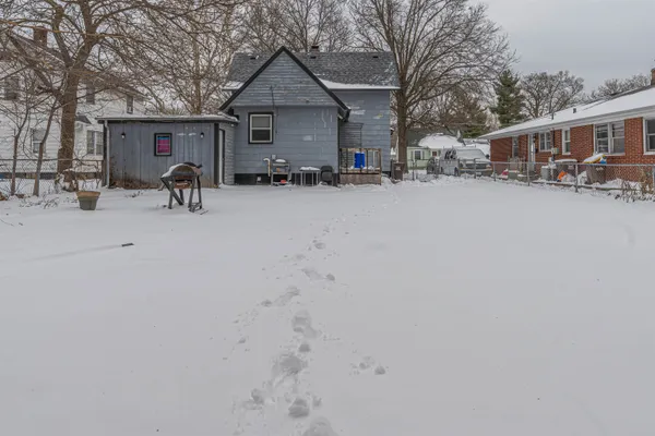 $115,900 | 1618 Evergreen Street, Rockford, IL 61101
