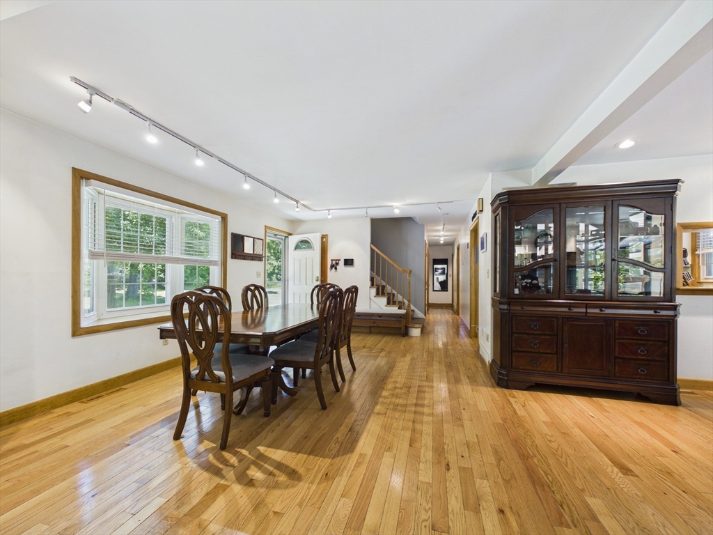 121 Plain Street Rehoboth, MA 02769 - Photo 11 of 39