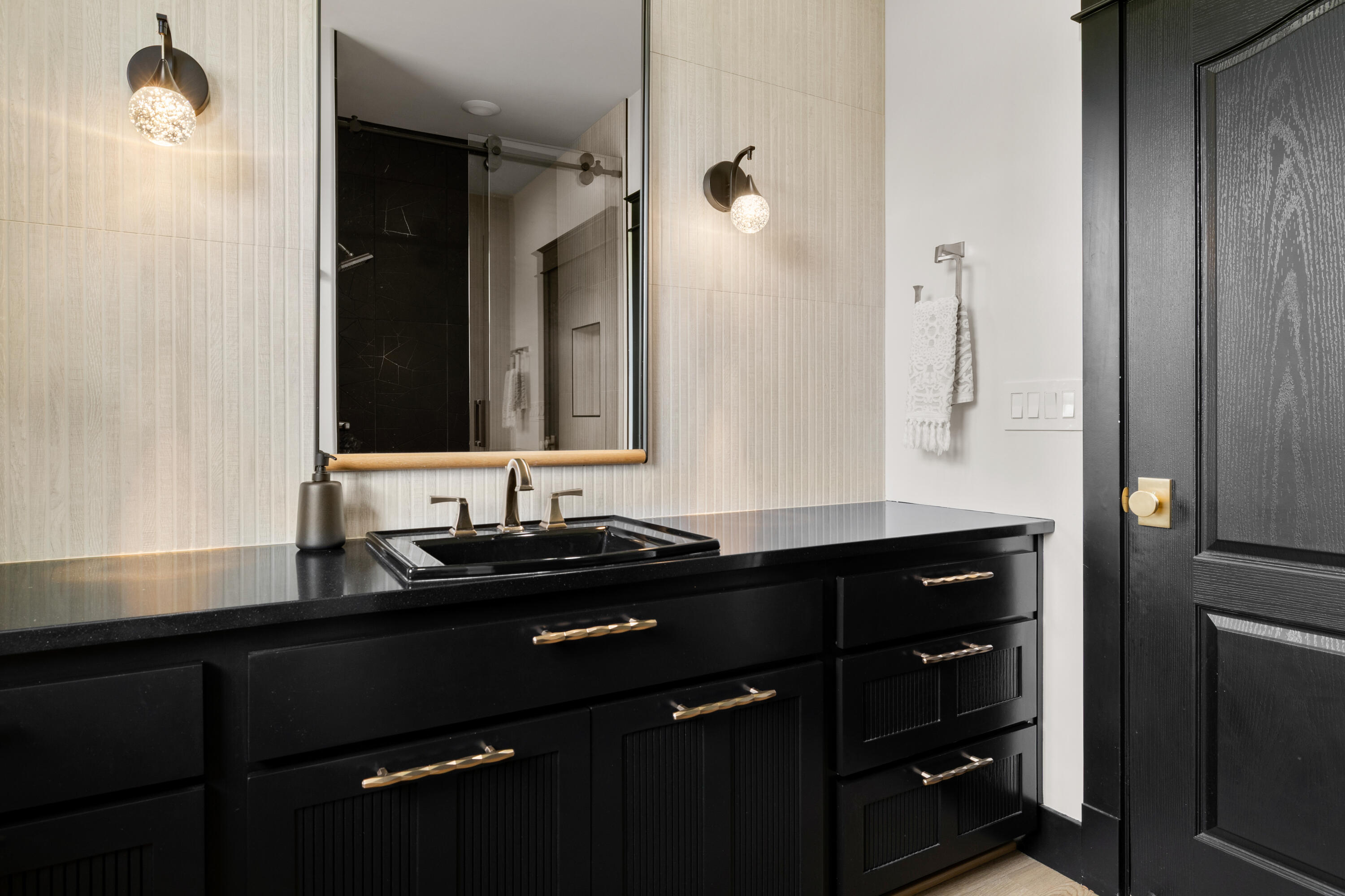 62705 Hamby Road Bend, OR 97701 - Photo 29 of 49 a bathroom with a sink and a mirror