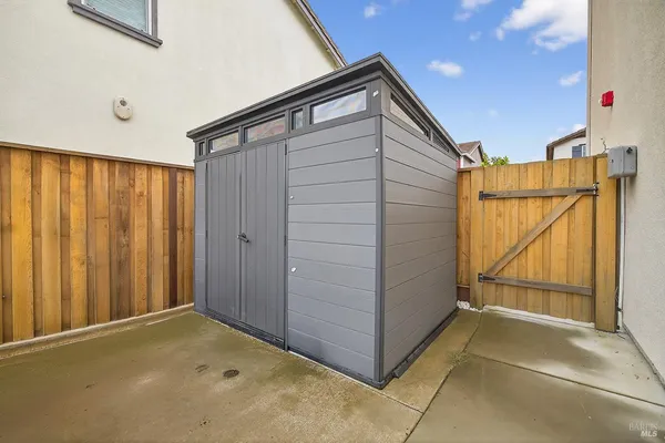 a view of outdoor space and city view