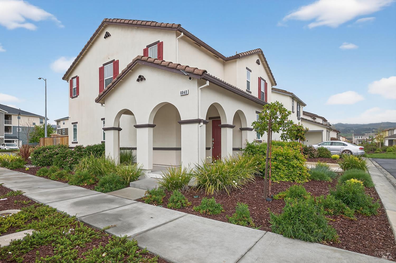 6042 Oxford Place Rohnert Park, CA 94928 - Photo 29 of 31 a front view of a house with garden
