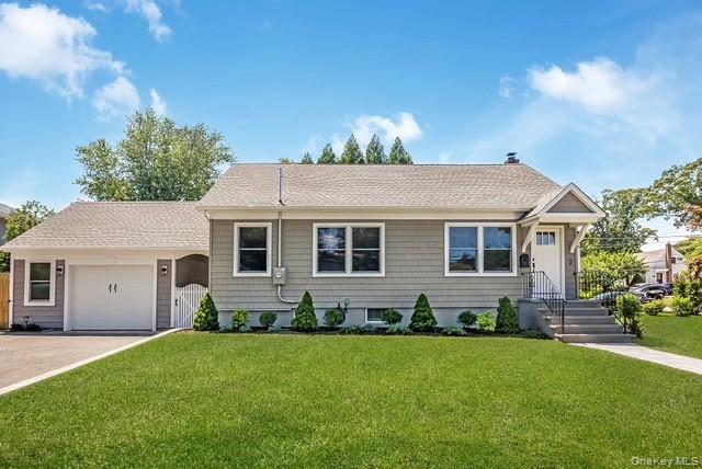 2 Cherry Road Bayville, NY 11709 - Photo 2 of 25