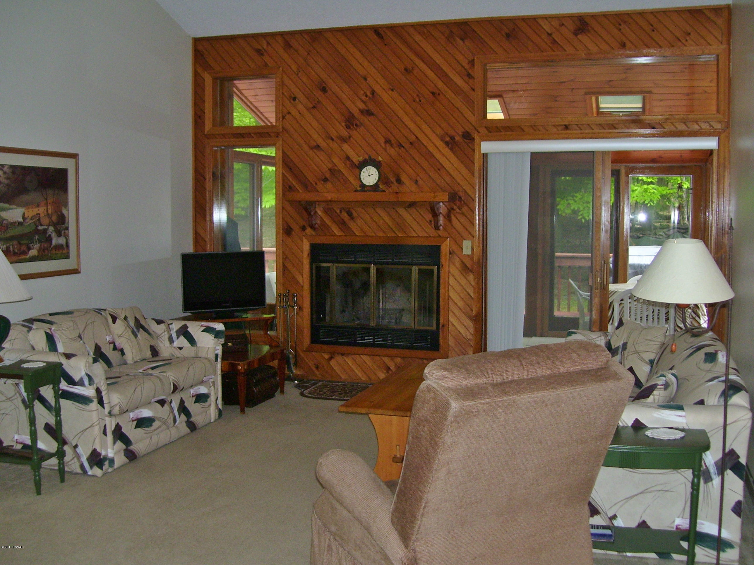 18 Deer Valley Road Lake Ariel, PA 18436 - Photo 9 of 58 Gallery Image 9
