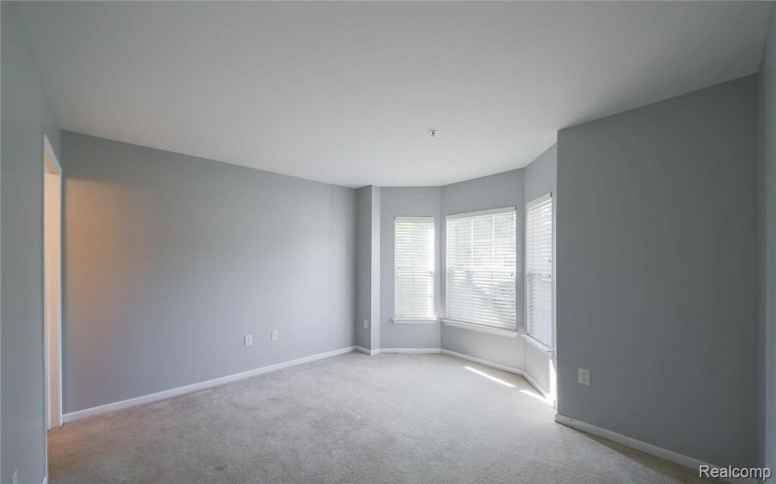 22696 Goddard Road Taylor, MI 48180 - Photo 3 of 23 Entry level bedroom