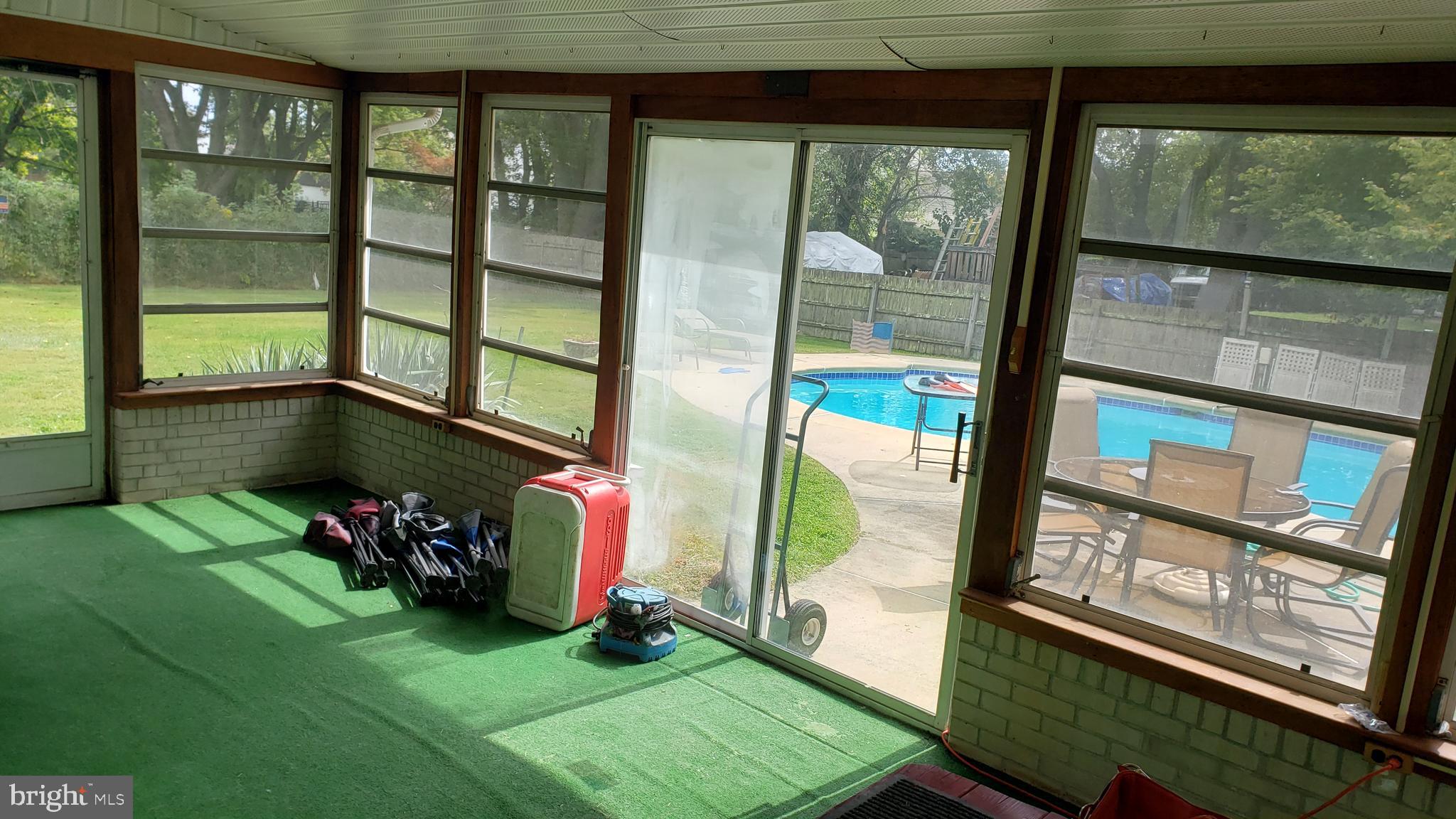 452 Lower Holland Road Southampton, PA 18966 - Photo 5 of 11 Screen Porch