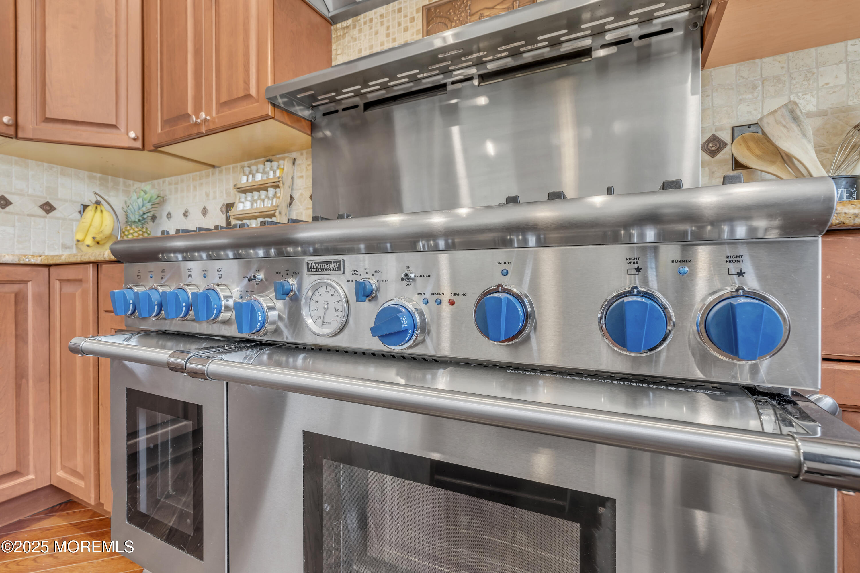 6 Cooper Court Cream Ridge, NJ 08514 - Photo 28 of 105 a close view of appliances and cabinets