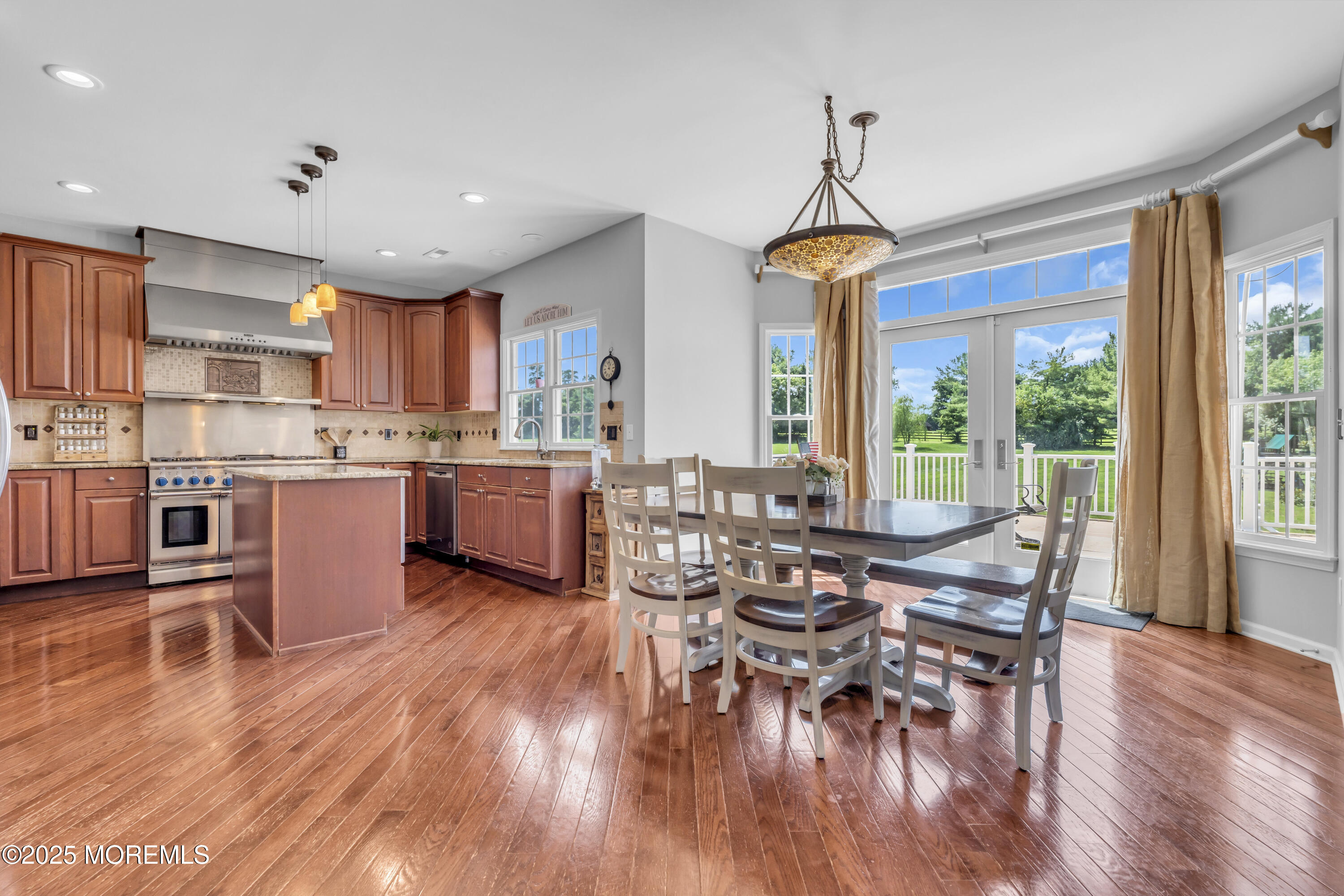 6 Cooper Court Cream Ridge, NJ 08514 - Photo 29 of 105 042_dsc06710_7