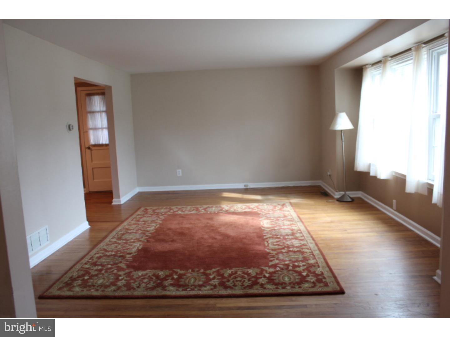 351 Saly Road Yardley, PA 19067 - Photo 3 of 25 Living Room