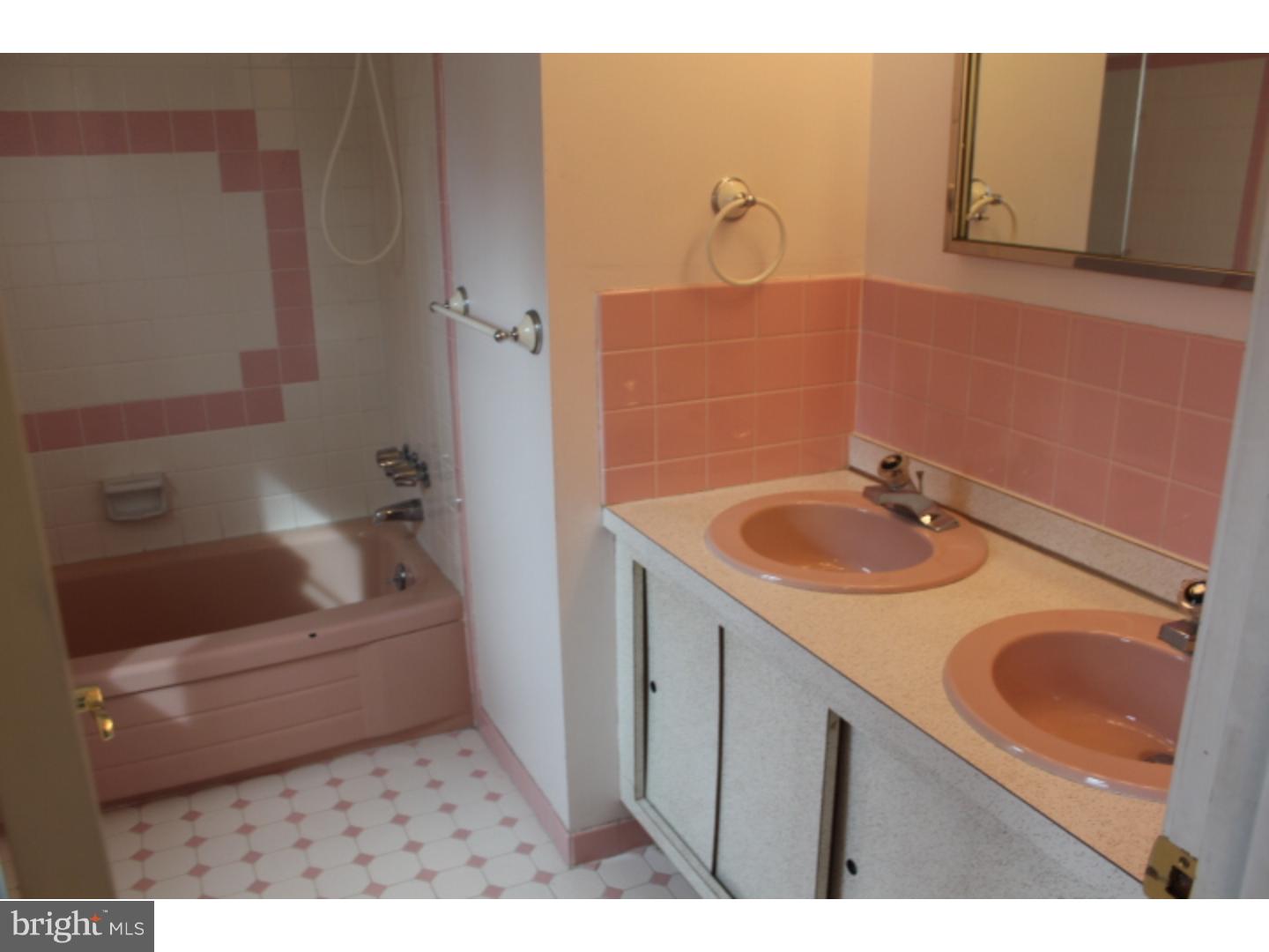 351 Saly Road Yardley, PA 19067 - Photo 22 of 25 Bathroom