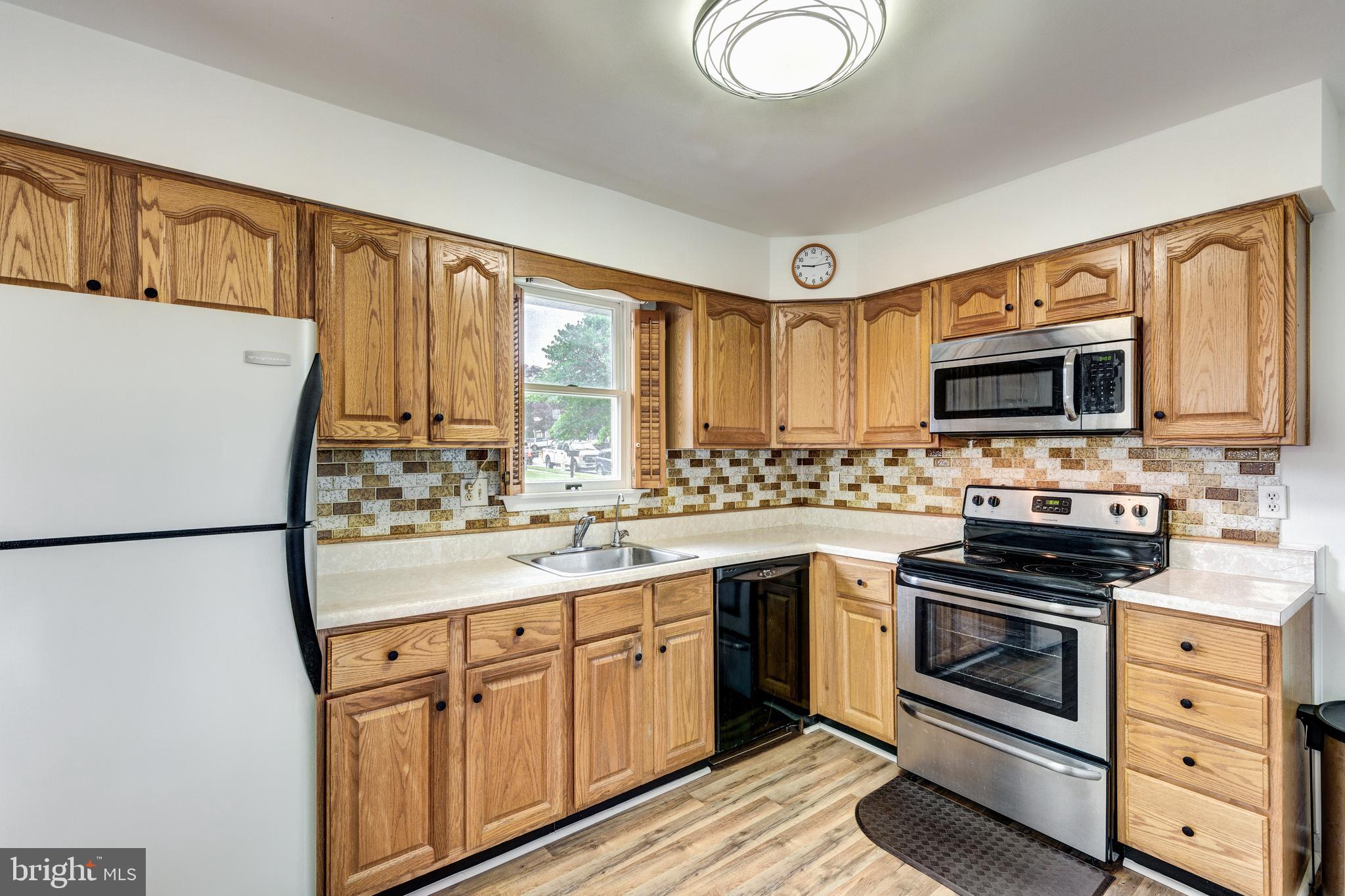 802 Uniontown Road Westminster, MD 21158 - Photo 12 of 39 Gallery Image 12