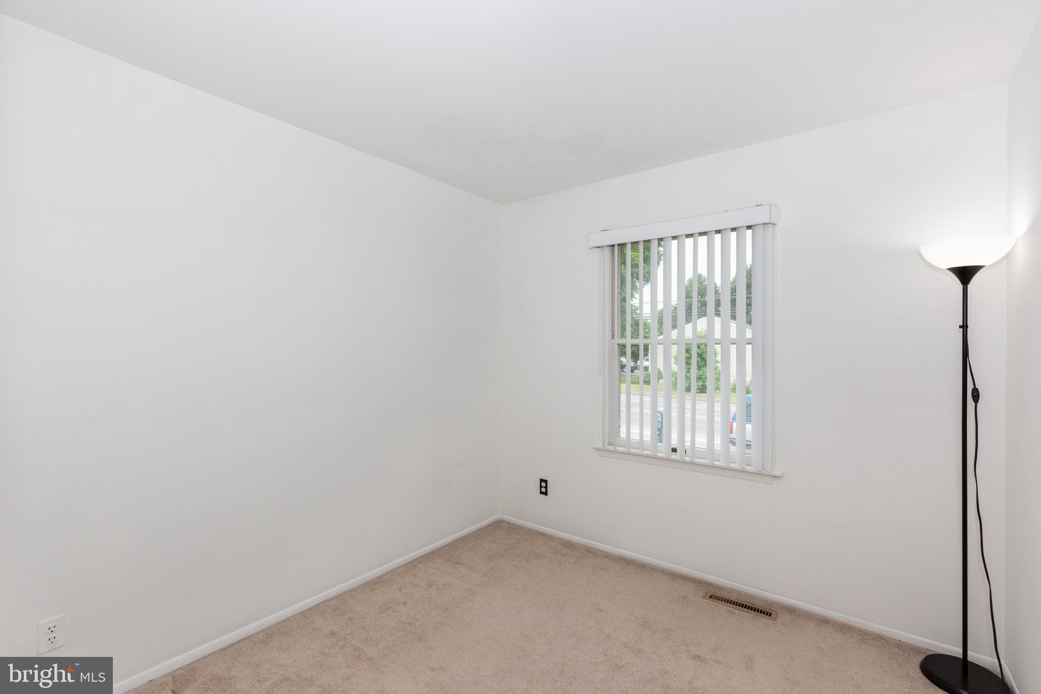 802 Uniontown Road Westminster, MD 21158 - Photo 18 of 39 Gallery Image 18