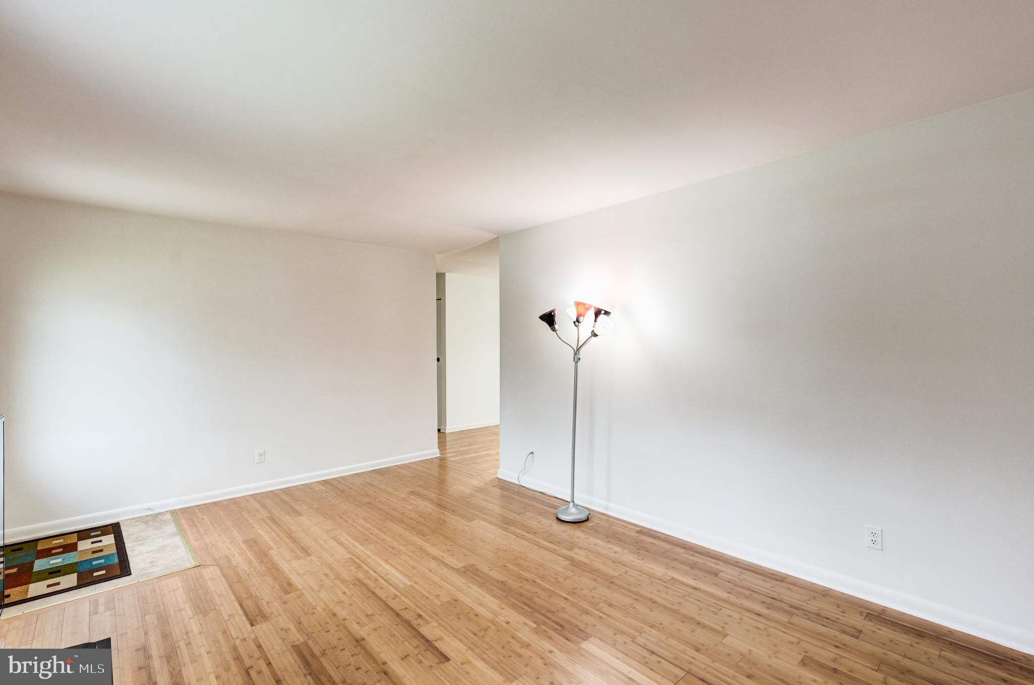 802 Uniontown Road Westminster, MD 21158 - Photo 5 of 39 Gallery Image 5