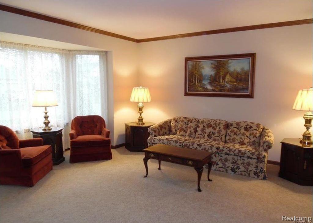720 Shelley Drive Rochester, MI 48307 - Photo 9 of 26