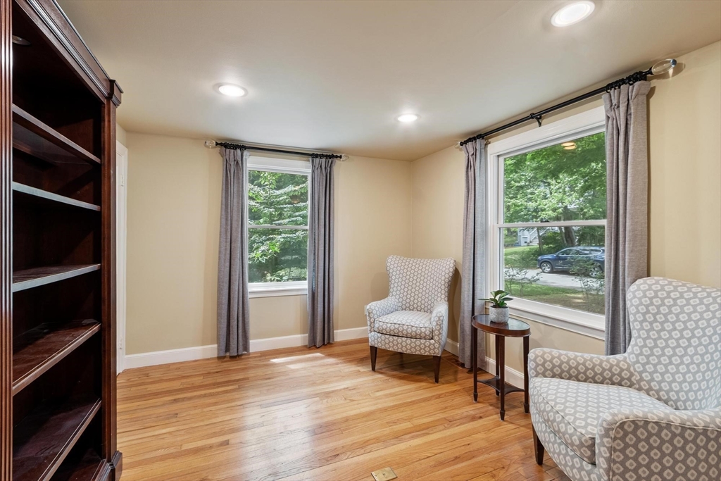 2 Doris Road Bedford, MA 01730 - Photo 22 of 33