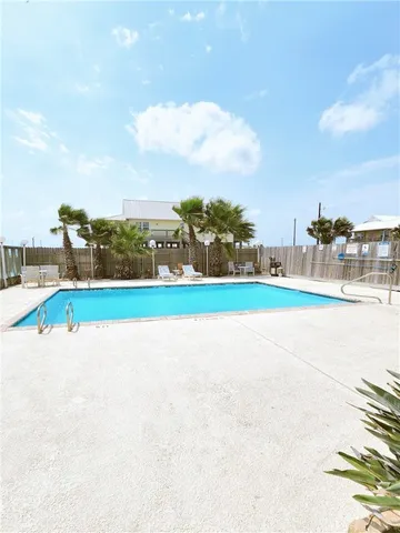 $2,300 | 202 Reef Avenue, Unit 501, Corpus Christi, TX 78402