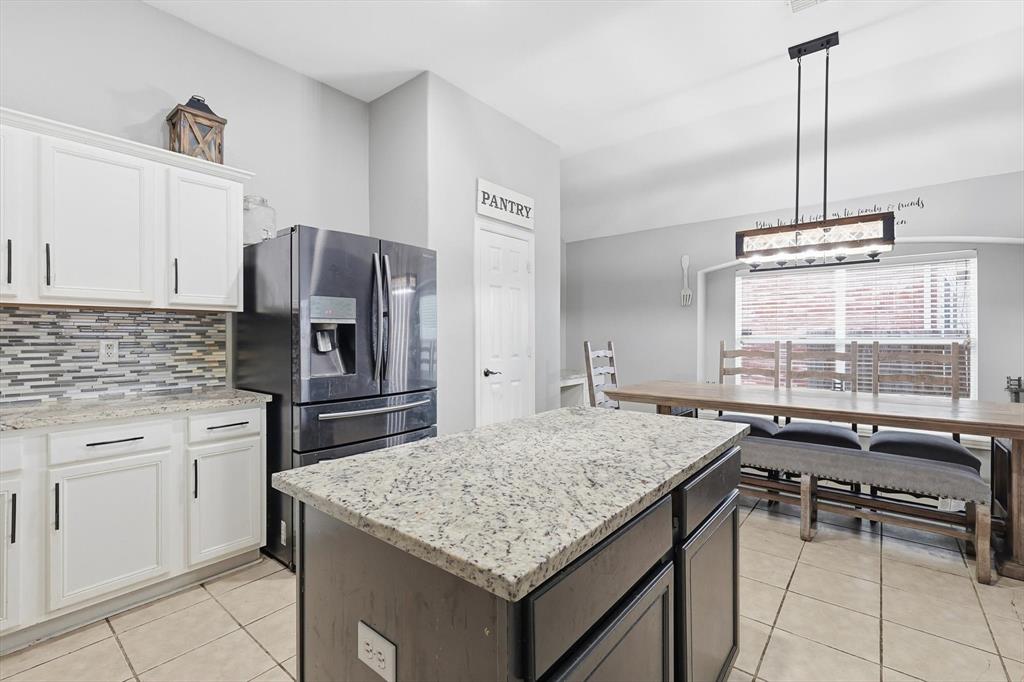 5403 Lavaca Road Grand Prairie, TX 75052 - Photo 14 of 40