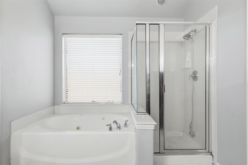 5403 Lavaca Road Grand Prairie, TX 75052 - Photo 23 of 40