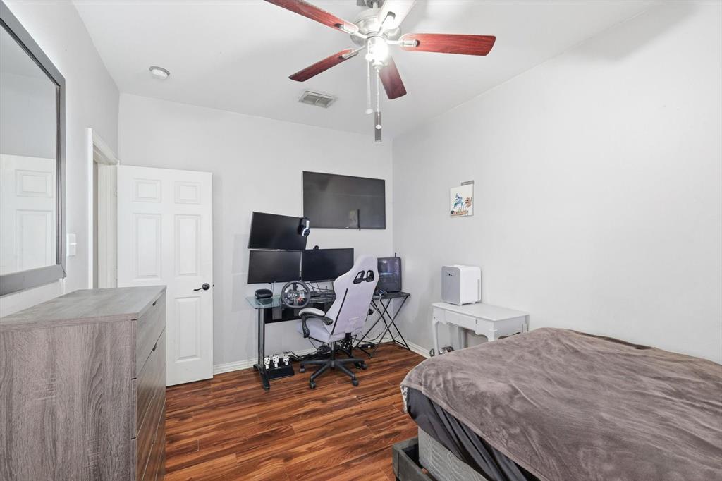 5403 Lavaca Road Grand Prairie, TX 75052 - Photo 27 of 40