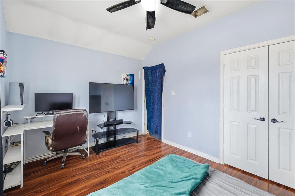 5403 Lavaca Road Grand Prairie, TX 75052 - Photo 30 of 40