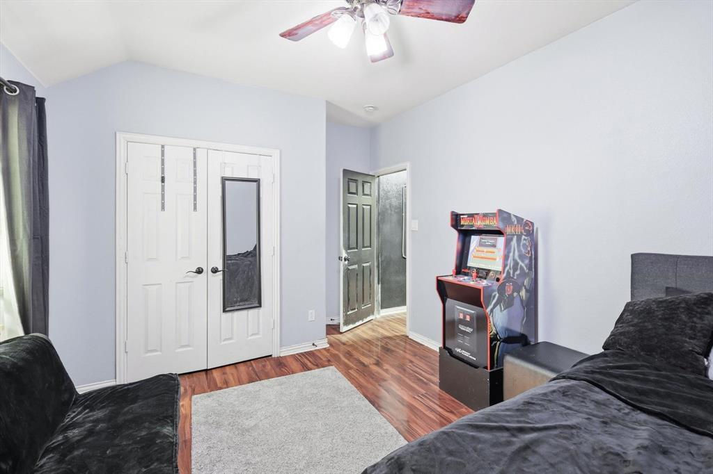 5403 Lavaca Road Grand Prairie, TX 75052 - Photo 32 of 40