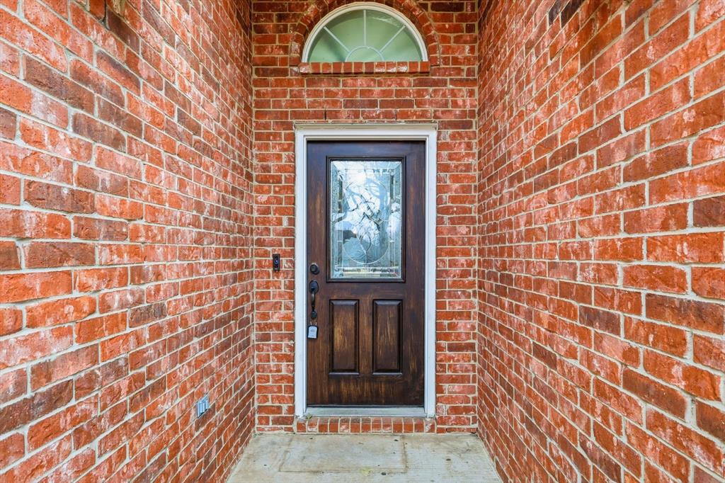 5403 Lavaca Road Grand Prairie, TX 75052 - Photo 6 of 40