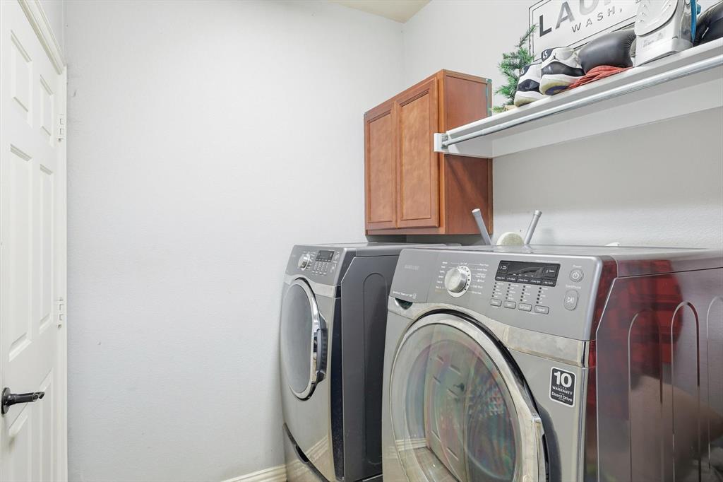 5403 Lavaca Road Grand Prairie, TX 75052 - Photo 9 of 40