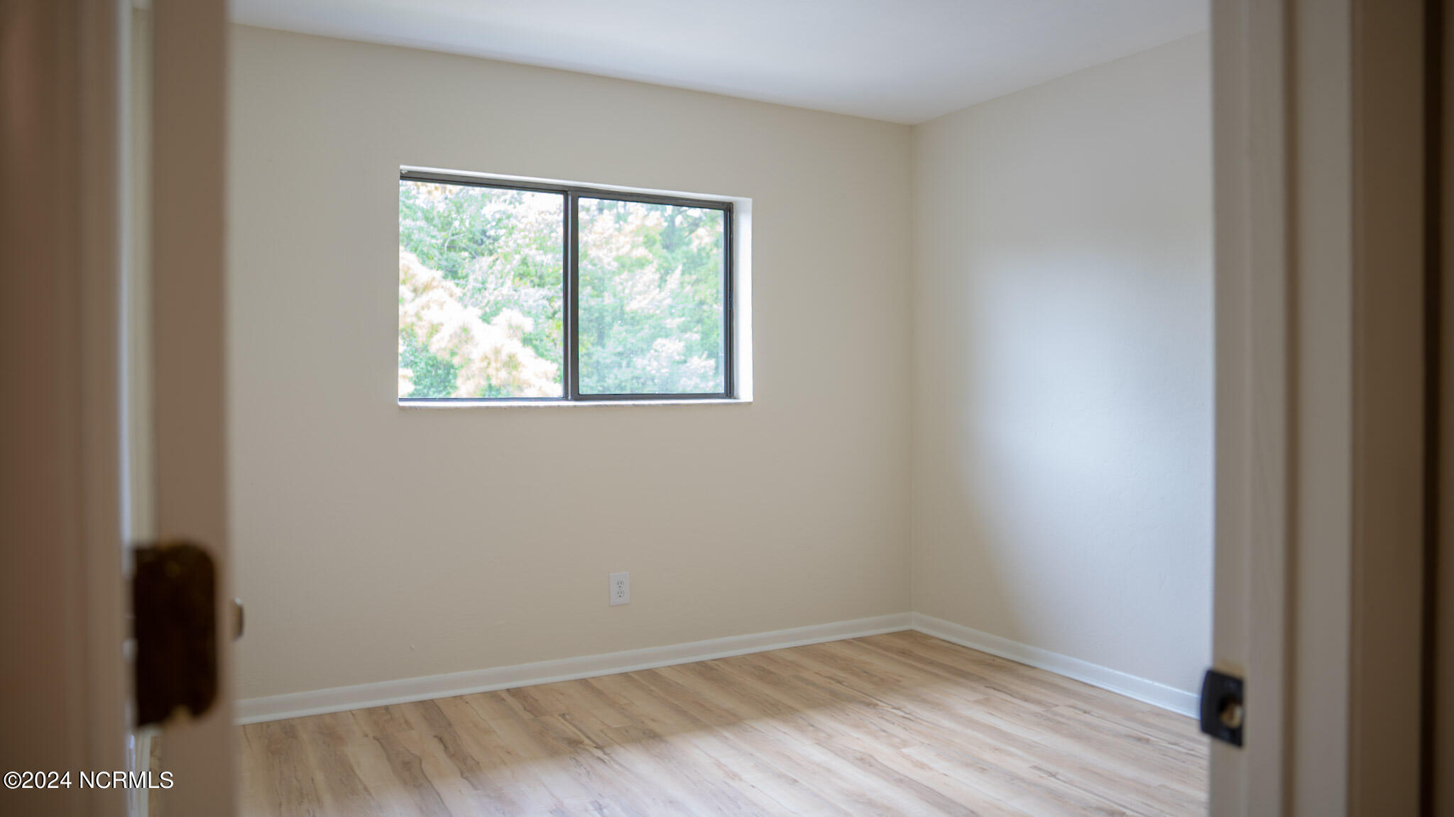 4443 Holly Tree Road Wilmington, NC 28412 - Photo 14 of 30 4443HollyTreeRd-18