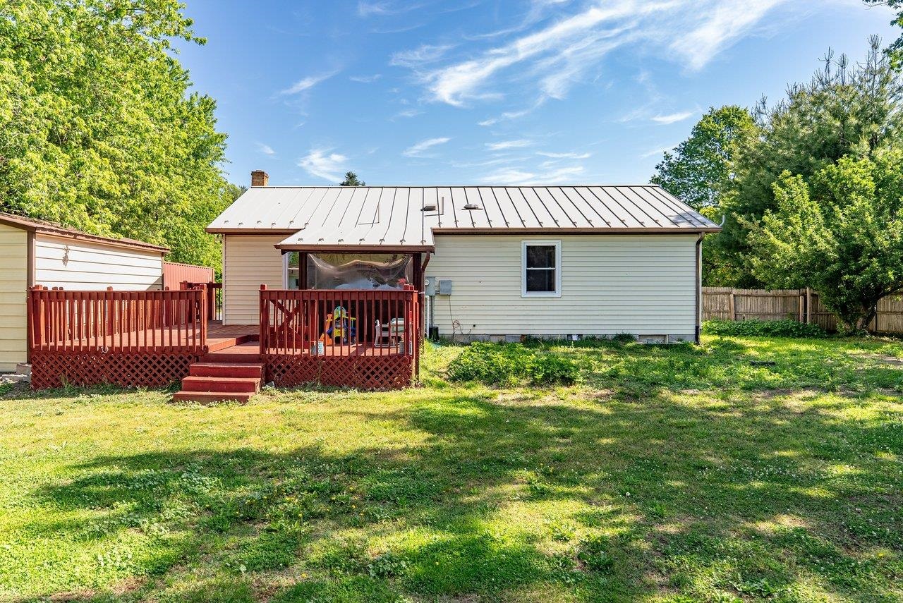 605 13th Street Grottoes, VA 24441 - Photo 38 of 45
