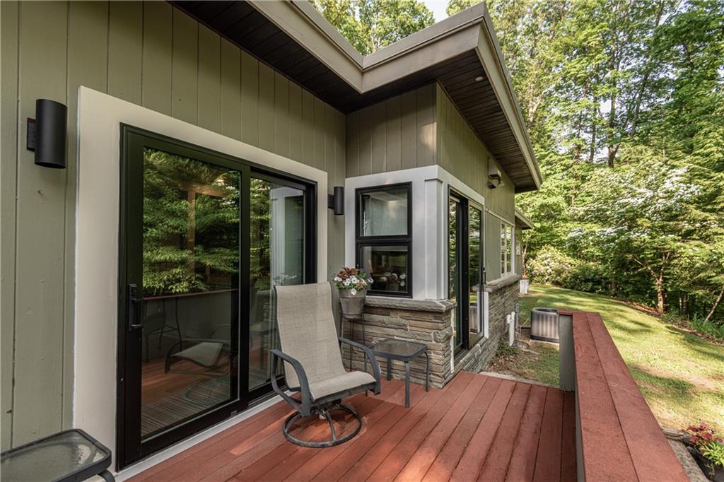308 Mercer Road Greenville, PA 16125 - Photo 21 of 25 Gallery Image 21