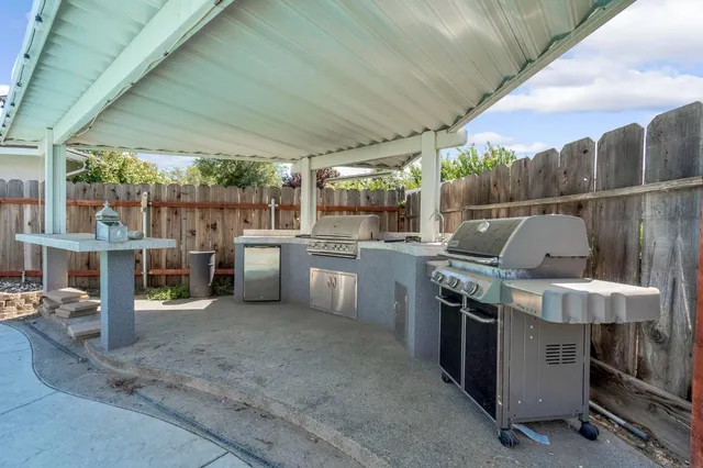 $526,999 | 6737 North Harrison Avenue, Fresno, CA 93711