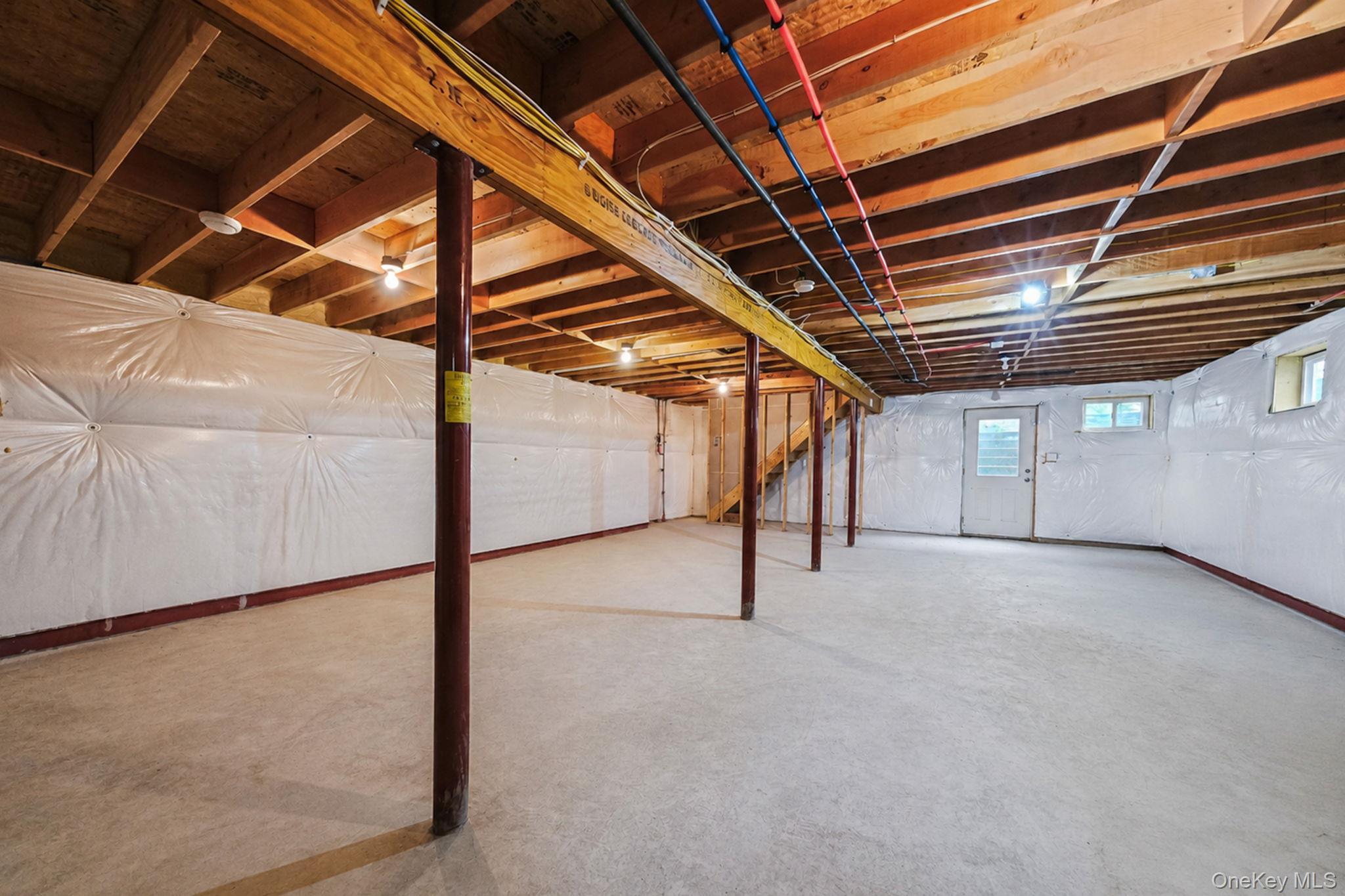 86 Country Road Medford, NY 11763 - Photo 44 of 47 Full Unfinished Basement with OSE