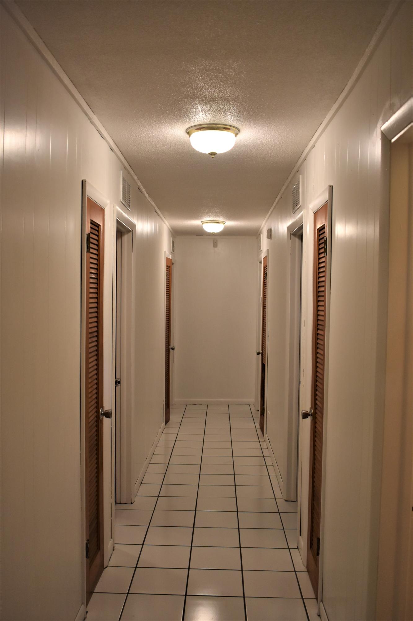 940 Starns Loop Road Okeechobee, FL 34974 - Photo 13 of 33 York hallway repainted revised