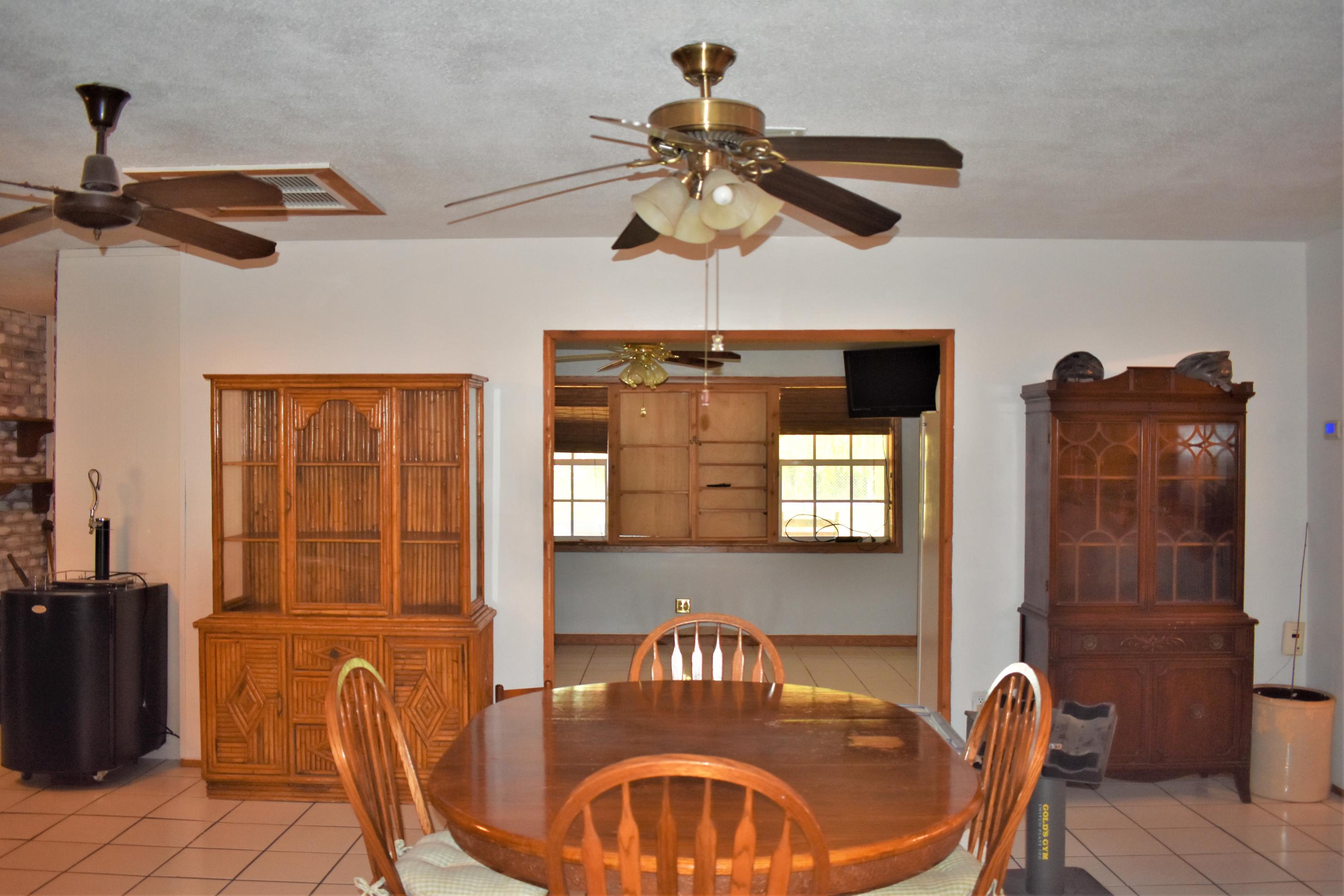 940 Starns Loop Road Okeechobee, FL 34974 - Photo 10 of 33 York dining area revised pic
