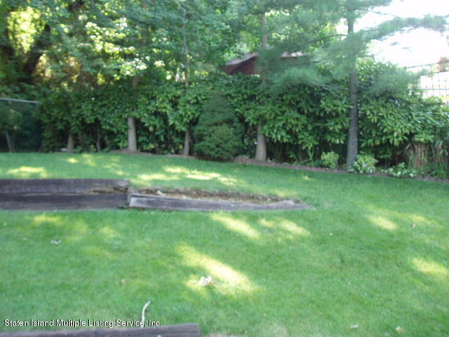 121 Forest Road Staten Island, NY 10304 - Photo 23 of 28 P1010289
