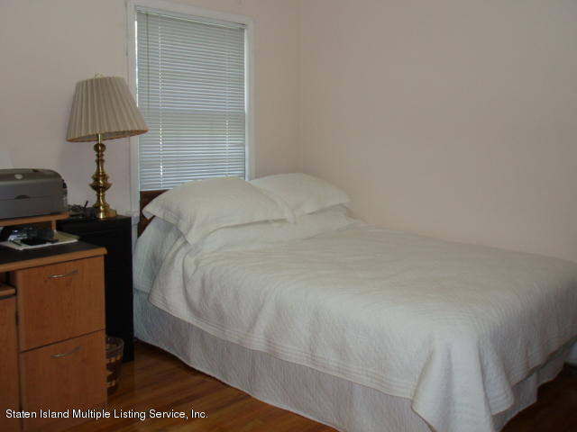 121 Forest Road Staten Island, NY 10304 - Photo 27 of 28 P1010297
