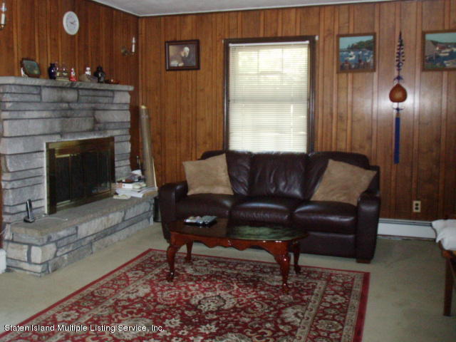 121 Forest Road Staten Island, NY 10304 - Photo 4 of 28 P1010266