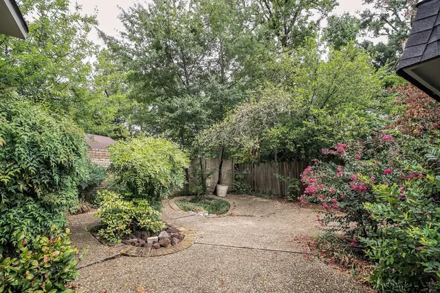 $510,000 | 3712-3714 Colony Park Drive, Tyler, TX 75701