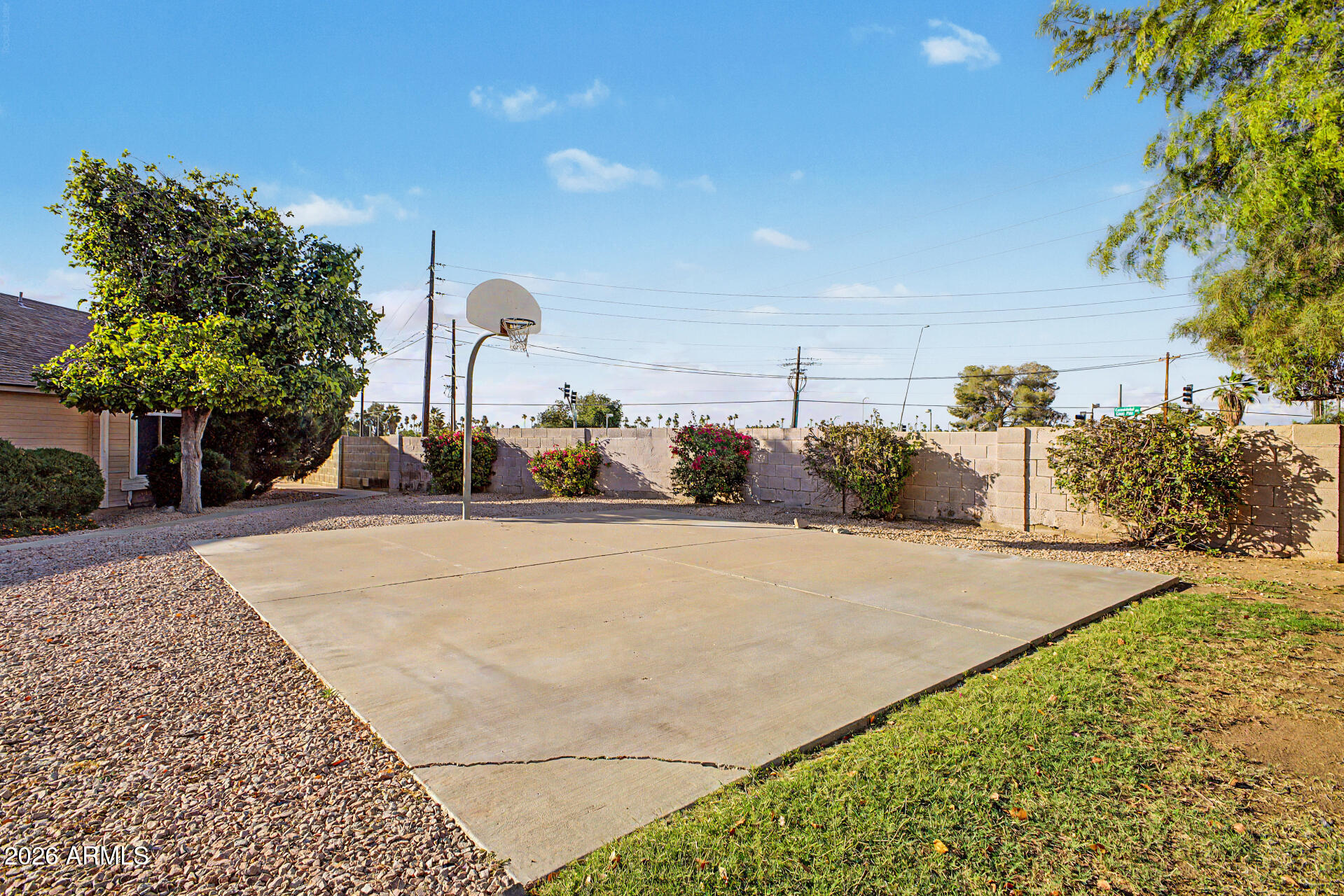 2455 East Broadway Road, Unit 65 Mesa, AZ 85204 - Photo 33 of 36 a view of a backyard of a house